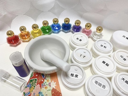十字屋さんで塗香体験会